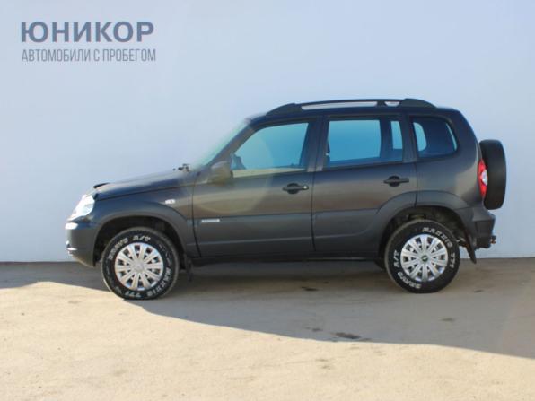 Chevrolet Niva I Рестайлинг с пробегом 2018 года, цена 709 000 рублей, 98338 км, внедорожник, Автокод Объявления