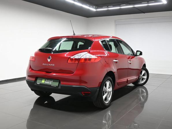 Renault Megane III с пробегом 2011 года, цена 850 000 рублей, 115279 км, хэтчбек, Автокод Объявления