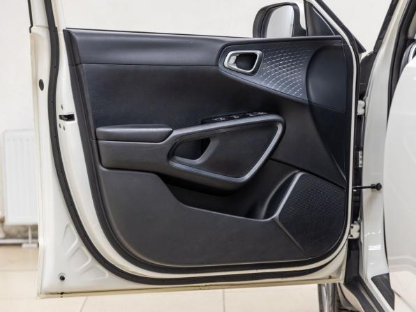 Kia Soul III с пробегом 2021 года, цена 1 698 000 рублей, 48073 км, хэтчбек, Автокод Объявления