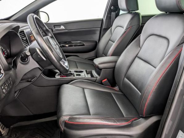 Kia Sportage IV Рестайлинг с пробегом 2021 года, цена 2 885 000 рублей, 52200 км, внедорожник, Автокод Объявления