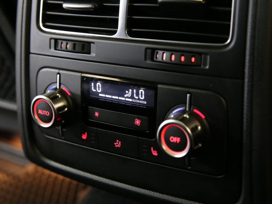 Volkswagen Touareg II Санкт-Петербург  - изображение 22