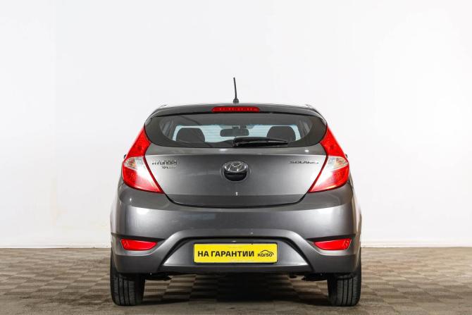 Hyundai Solaris I с пробегом 2014 года, цена 649 000 рублей, 304000 км, хэтчбек, Автокод Объявления