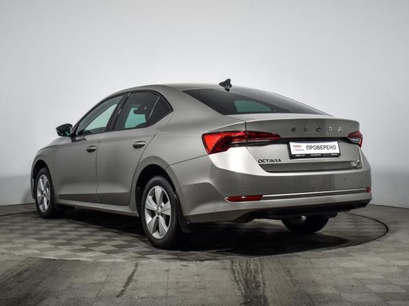 Skoda Octavia IV (A8) с пробегом 2020 года, цена 2 107 215 рублей, 67087 км, лифтбек, Автокод Объявления