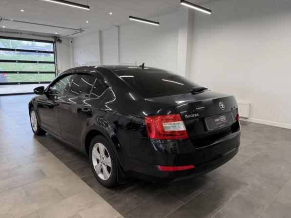 Skoda Octavia III (A7) с пробегом 2017 года, цена 1 450 000 рублей, 232237 км, лифтбек, Автокод Объявления