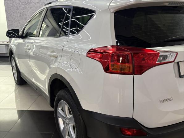 Toyota RAV4 IV (XA40) с пробегом 2014 года, цена 2 199 000 рублей, 90408 км, внедорожник, Автокод Объявления