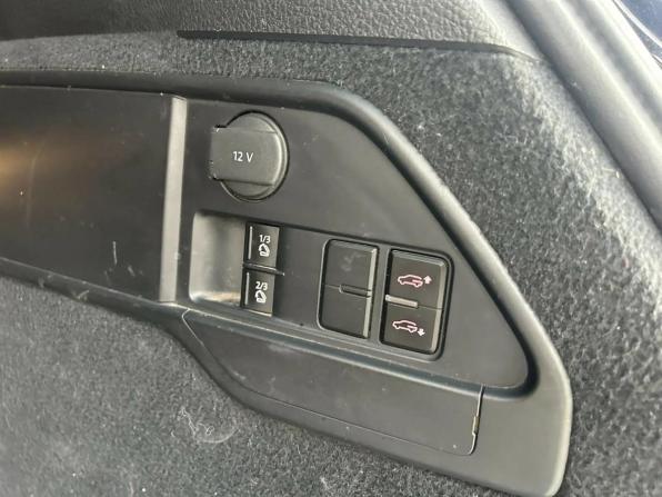 Volkswagen Touareg II с пробегом 2014 года, цена 1 940 000 рублей, 274509 км, внедорожник, Автокод Объявления