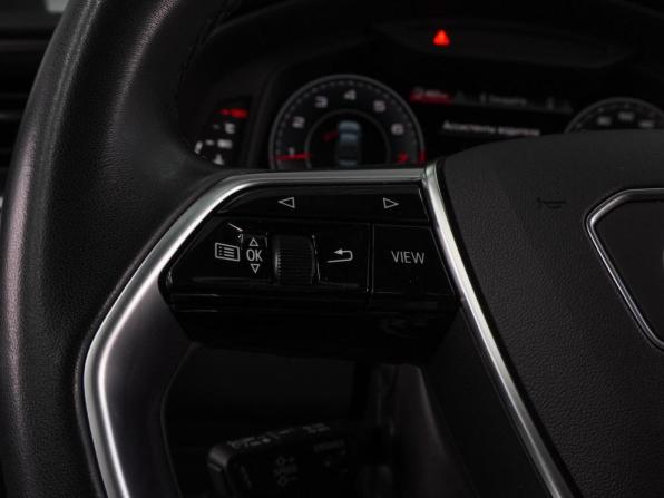 Audi A6 V (C8) Рестайлинг с пробегом 2023 года, цена 6 360 000 рублей, 38372 км, седан, Автокод Объявления