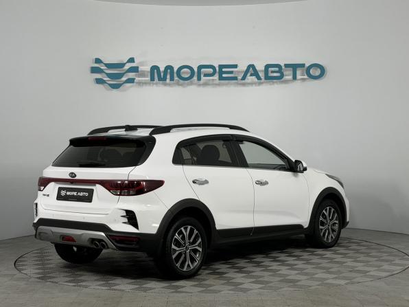 Kia Rio IV Рестайлинг с пробегом 2021 года, цена 1 750 000 рублей, 79500 км, хэтчбек, Автокод Объявления