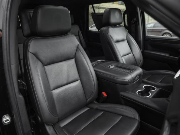 Chevrolet Tahoe V с пробегом 2021 года, цена 5 599 000 рублей, 214500 км, внедорожник, Автокод Объявления