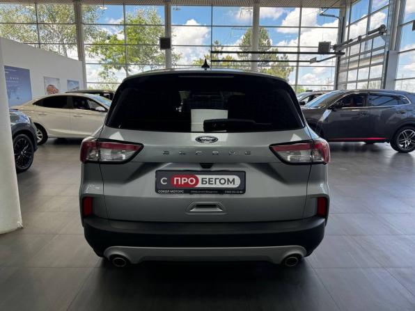 Ford Escape IV с пробегом 2022 года, цена 2 099 900 рублей, 38800 км, внедорожник, Автокод Объявления
