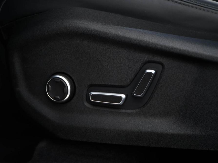 Geely Monjaro I Москва  - изображение 24