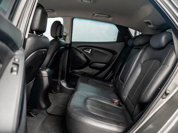 Hyundai ix35 I с пробегом 2012 года, цена 1 299 000 рублей, 130071 км, внедорожник, Автокод Объявления