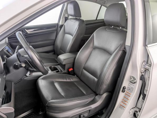 Subaru Legacy VI Рестайлинг с пробегом 2019 года, цена 2 850 000 рублей, 66280 км, седан, Автокод Объявления
