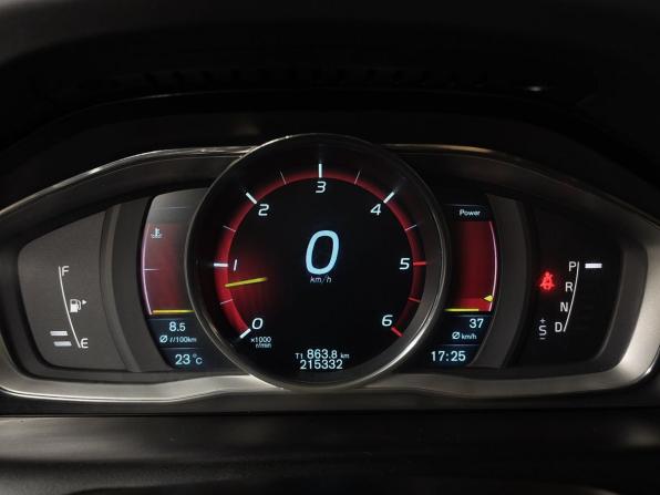 Volvo XC60 I Рестайлинг с пробегом 2013 года, цена 1 571 000 рублей, 215329 км, внедорожник, Автокод Объявления
