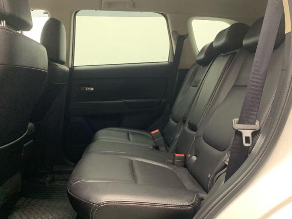 Mitsubishi Outlander III Рестайлинг 2 с пробегом 2016 года, цена 1 649 000 рублей, 117085 км, внедорожник, Автокод Объявления