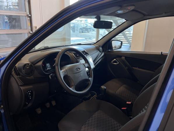 Lada (ВАЗ) Granta I Рестайлинг с пробегом 2022 года, цена 895 000 рублей, 24715 км, лифтбек, Автокод Объявления