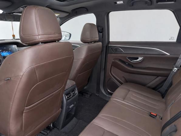JETOUR X90+ с пробегом 2023 года, цена 2 449 000 рублей, 29857 км, внедорожник, Автокод Объявления
