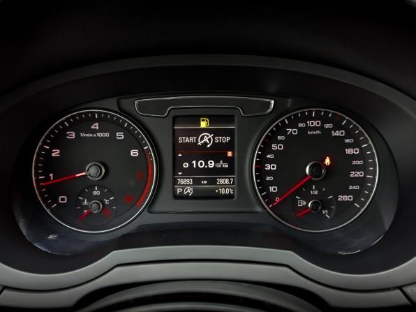 Audi Q3 I (8U) Рестайлинг с пробегом 2017 года, цена 2 490 000 рублей, 76827 км, внедорожник, Автокод Объявления