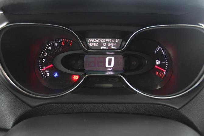 Renault Kaptur I с пробегом 2017 года, цена 1 390 000 рублей, 97850 км, внедорожник, Автокод Объявления