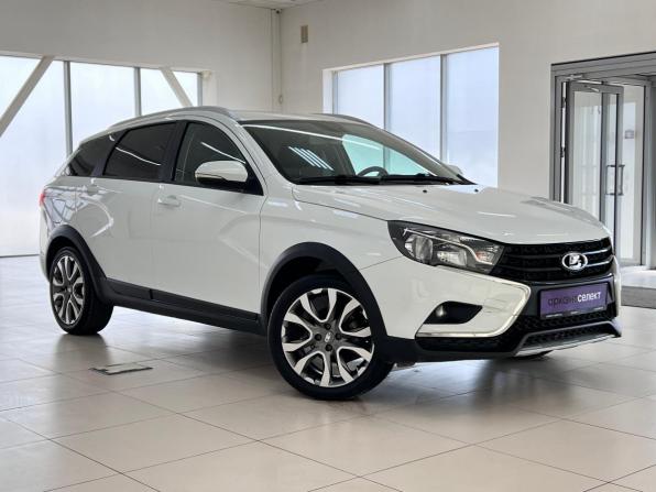 Lada (ВАЗ) Vesta I с пробегом 2017 года, цена 999 000 рублей, 130459 км, универсал, Автокод Объявления