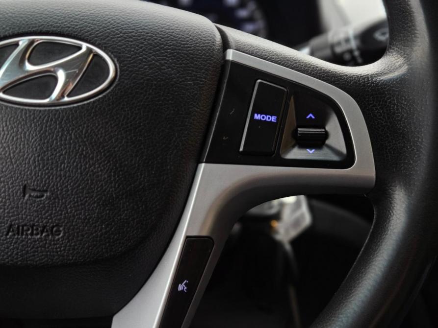 Hyundai Solaris I Вологда  - изображение 22