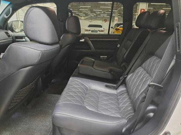 Toyota Land Cruiser 200 Series Рестайлинг 2 с пробегом 2016 года, цена 5 876 000 рублей, 161221 км, внедорожник, Автокод Объявления