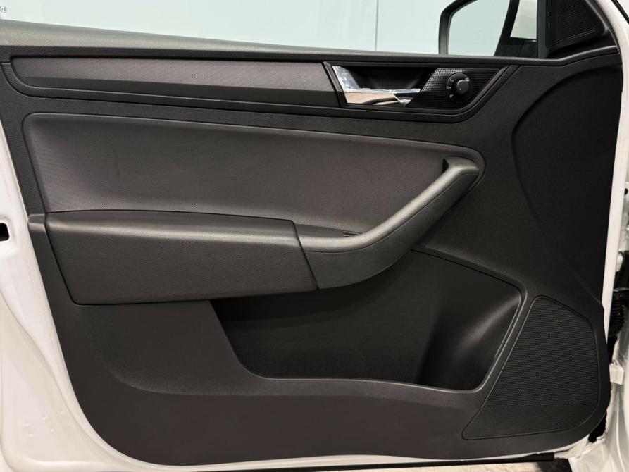 Skoda Rapid I Рестайлинг Волжский  - изображение 12