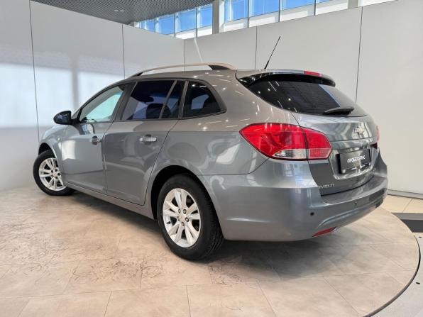 Chevrolet Cruze I Рестайлинг с пробегом 2013 года, цена 870 000 рублей, 135766 км, универсал, Автокод Объявления