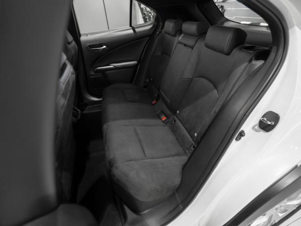 Lexus UX I с пробегом 2019 года, цена 3 150 000 рублей, 51545 км, внедорожник, Автокод Объявления