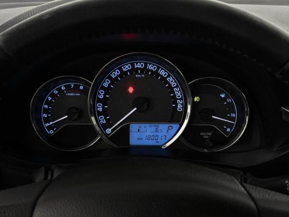 Toyota Corolla XI (E160 E170 E180) с пробегом 2014 года, цена 1 049 000 рублей, 180000 км, седан, Автокод Объявления