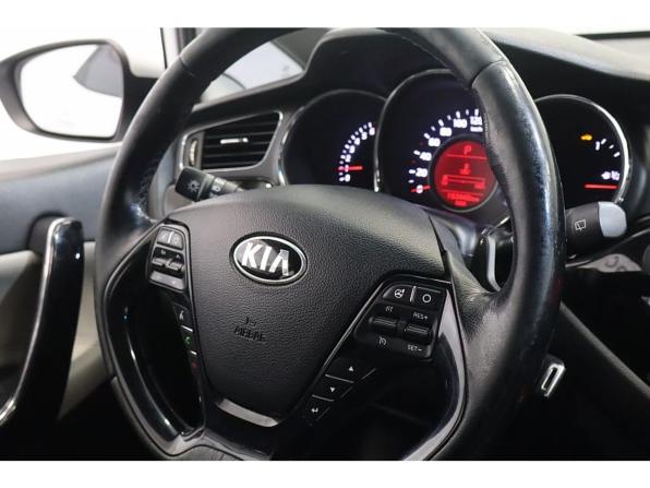 Kia Ceed II с пробегом 2014 года, цена 1 149 000 рублей, 153215 км, хэтчбек, Автокод Объявления