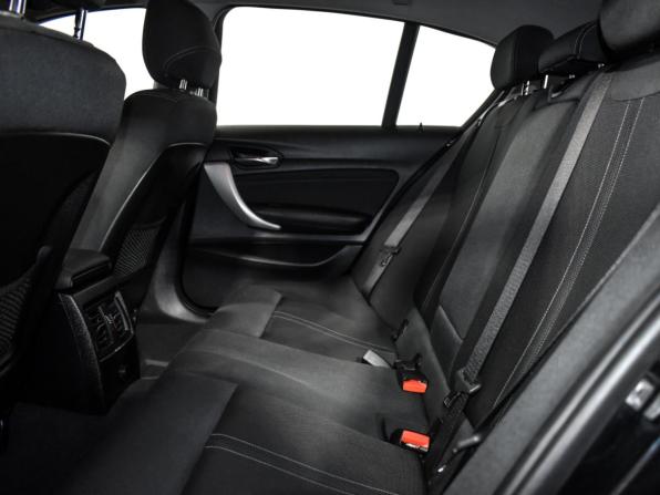 BMW 1 серии II (F20/F21) Рестайлинг 2 с пробегом 2017 года, цена 1 598 960 рублей, 140373 км, хэтчбек, Автокод Объявления