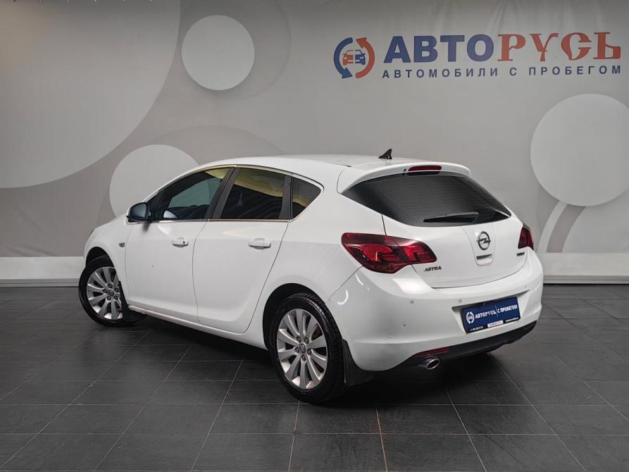 Opel Astra J Москва  - изображение 2