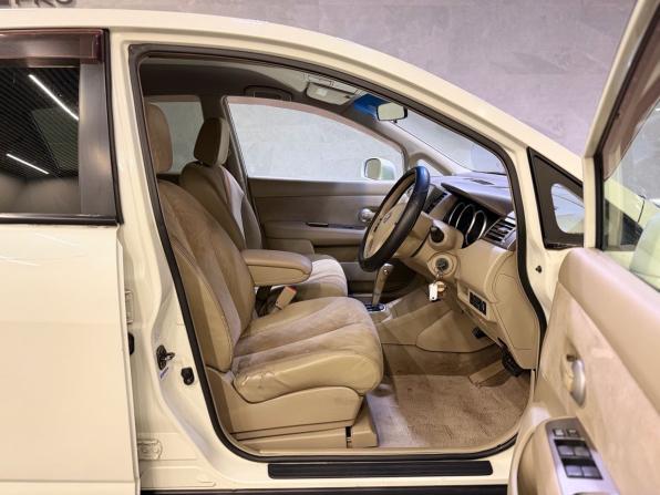 Nissan Tiida I с пробегом 2005 года, цена 450 000 рублей, 270895 км, хэтчбек, Автокод Объявления