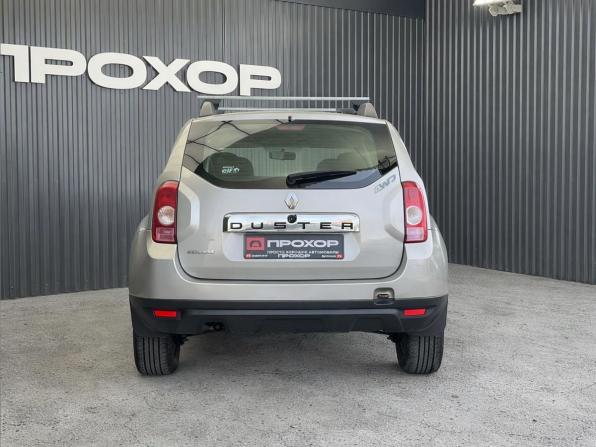 Renault Duster I с пробегом 2013 года, цена 700 000 рублей, 206293 км, внедорожник, Автокод Объявления