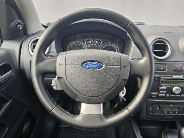Ford Fusion I Рестайлинг с пробегом 2007 года, цена 469 000 рублей, 252832 км, хэтчбек, Автокод Объявления