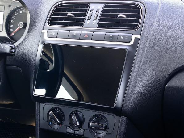 Volkswagen Polo V с пробегом 2014 года, цена 679 000 рублей, 196000 км, седан, Автокод Объявления