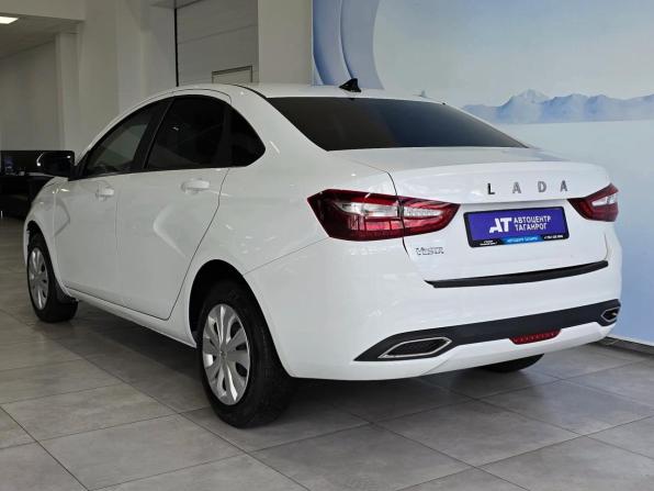 Lada (ВАЗ) Vesta I Рестайлинг (NG) с пробегом 2023 года, цена 1 320 000 рублей, 28000 км, седан, Автокод Объявления