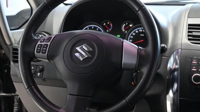 Suzuki SX4 I (Classic) Рестайлинг с пробегом 2012 года, цена 980 000 рублей, 191300 км, хэтчбек, Автокод Объявления