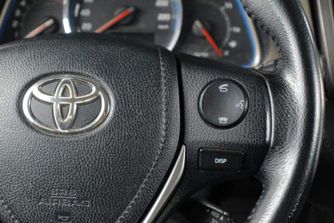 Toyota RAV4 IV (XA40) с пробегом 2013 года, цена 1 899 000 рублей, 180645 км, внедорожник, Автокод Объявления