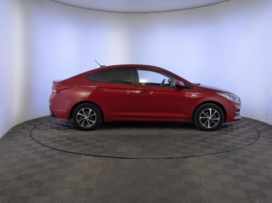Hyundai Solaris II Москва  - изображение 4
