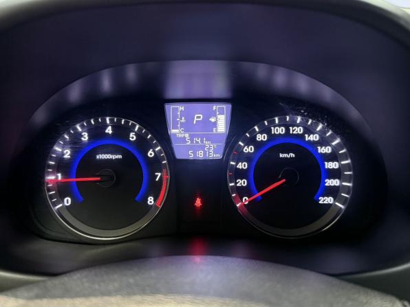 Hyundai Solaris I Рестайлинг с пробегом 2015 года, цена 1 250 000 рублей, 51000 км, седан, Автокод Объявления