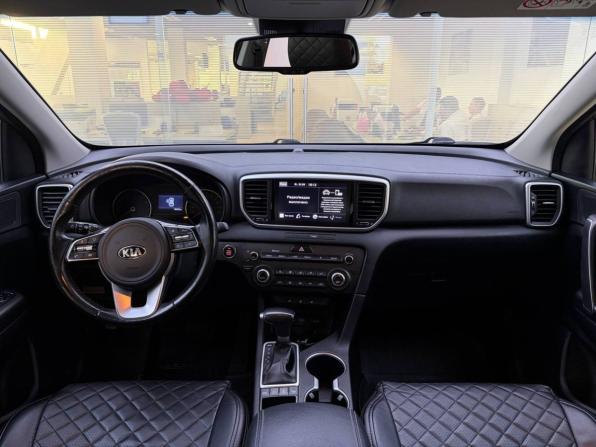 Kia Sportage IV Рестайлинг с пробегом 2021 года, цена 2 449 000 рублей, 76500 км, внедорожник, Автокод Объявления