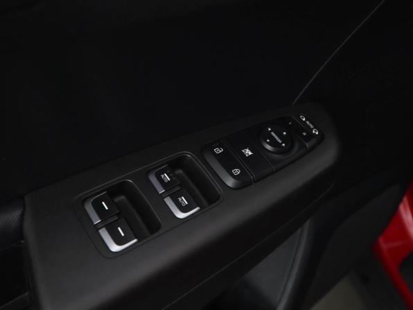 Kia Sportage IV Рестайлинг с пробегом 2020 года, цена 2 350 055 рублей, 64801 км, внедорожник, Автокод Объявления