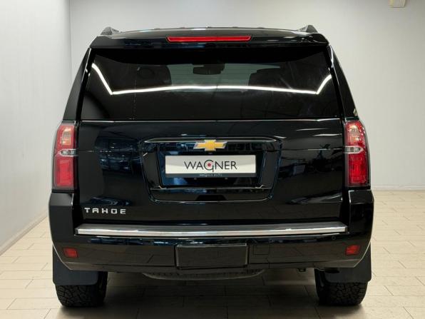 Chevrolet Tahoe IV с пробегом 2018 года, цена 3 555 000 рублей, 156825 км, внедорожник, Автокод Объявления