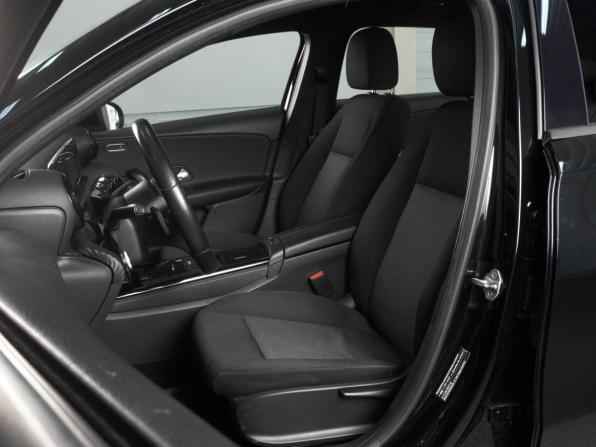 Mercedes-Benz A-Класс IV (W177) с пробегом 2019 года, цена 1 980 000 рублей, 136225 км, хэтчбек, Автокод Объявления