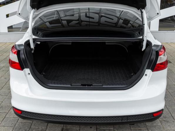 Ford Focus III с пробегом 2012 года, цена 965 000 рублей, 130538 км, седан, Автокод Объявления