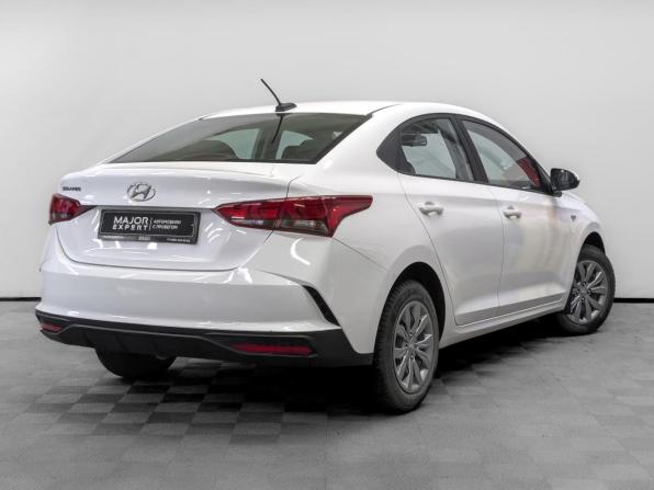 Hyundai Solaris II Рестайлинг с пробегом 2022 года, цена 1 560 000 рублей, 82468 км, седан, Автокод Объявления