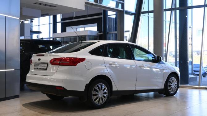Ford Focus III Рестайлинг с пробегом 2016 года, цена 879 000 рублей, 187590 км, седан, Автокод Объявления