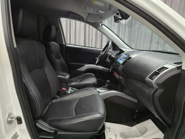 Peugeot 4007 с пробегом 2011 года, цена 920 000 рублей, 240000 км, внедорожник, Автокод Объявления